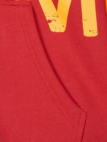 Koyumi Sweatshirt 'Suheyla Got It' in Rood