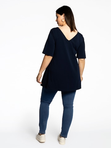 YOEK Shirt in Blue