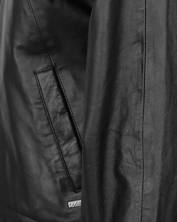 Maze Between-Season Jacket in Black