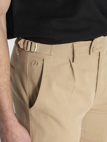 Effilé Pantalon à pince Gianni Kavanagh en gris