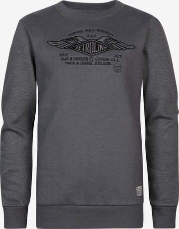 Petrol Industries Sweatshirt 'Downers Grove' in Grey: front