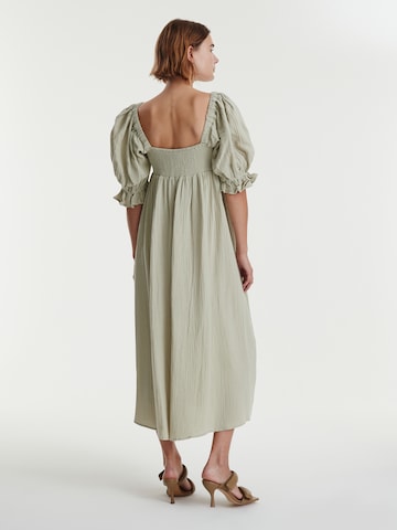 Robe 'Patricia' EDITED en vert