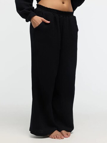 cfab Baggy Trousers 'Musselin Pants' in Black