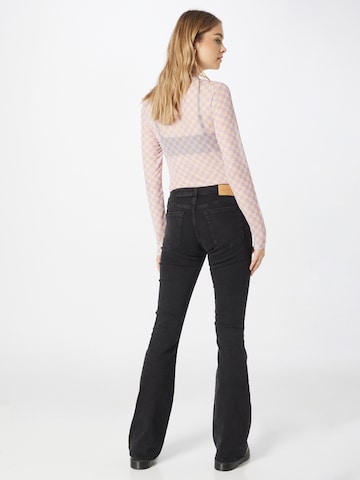 WEEKDAY Flared Jeans 'Flame' in Schwarz