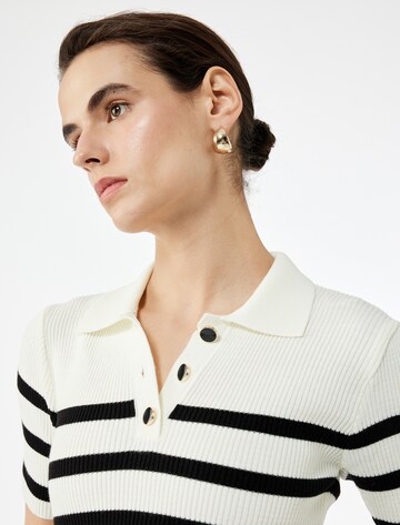 Koton Pullover in Weiß