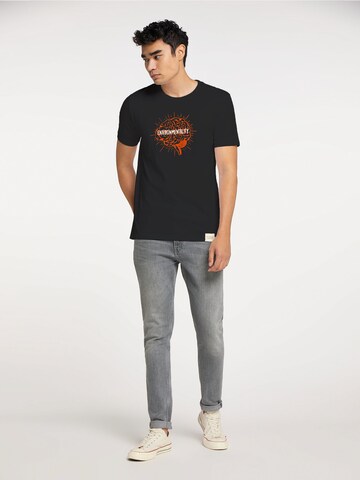 SOMWR T-Shirt in Schwarz