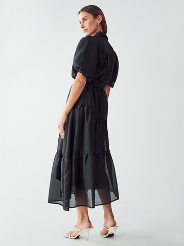 St MRLO Kleid 'VEIL ' in Schwarz: Rückseite