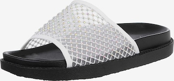 Ital-Design Mules in White: front