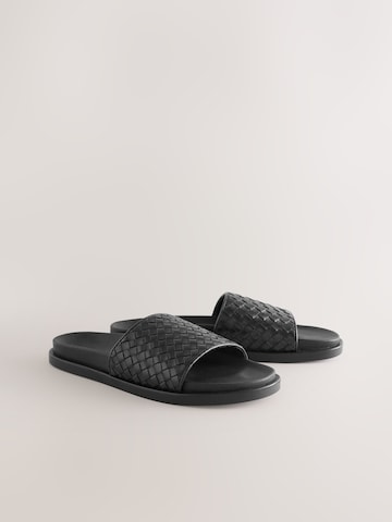 Next Пантолеты в Черный