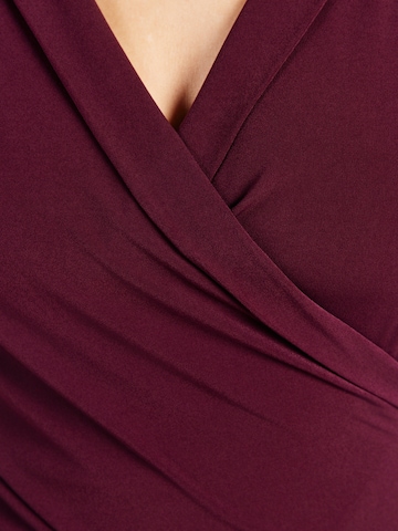 raudona ABOUT YOU Marškinėliai-glaustinukė 'Isa'