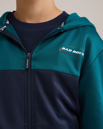 WE Fashion Sweatjacka i blå