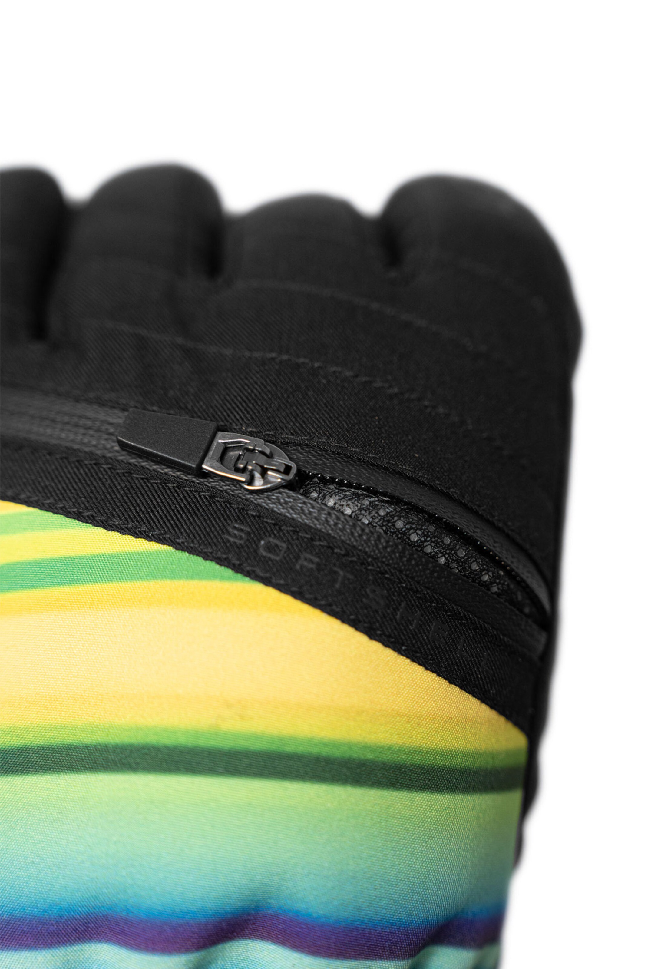 REUSCH Athletic Gloves 'Demi' in Black