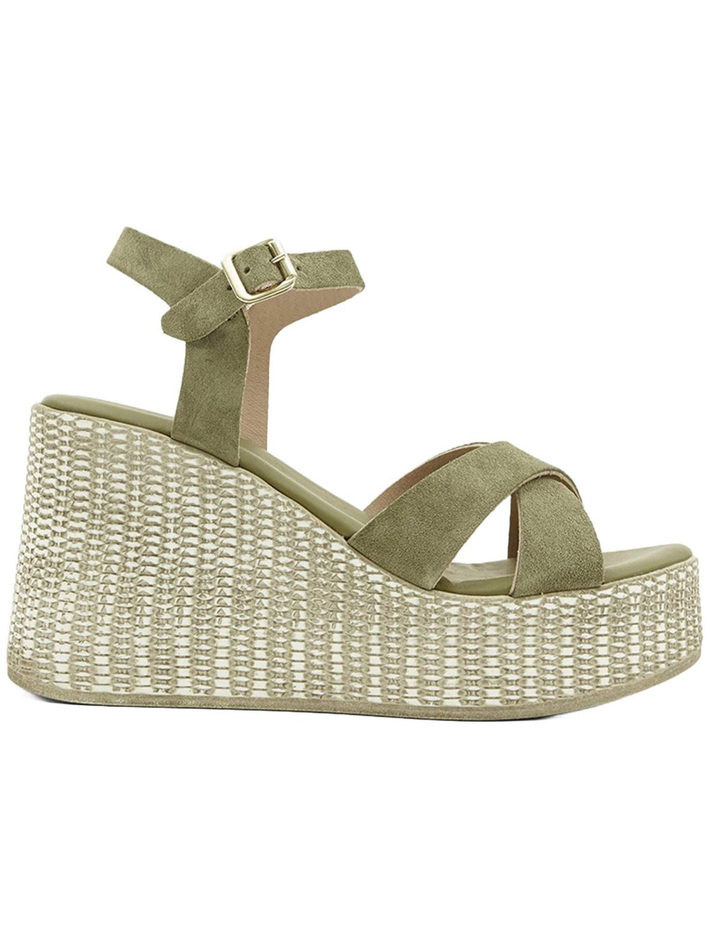 Desa - Sandalias de dedo 'DESA Damen-Wildledersandalen mit Keilabsatz und Metallschnalle' en verde