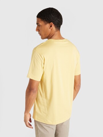 T-Shirt GANT en jaune