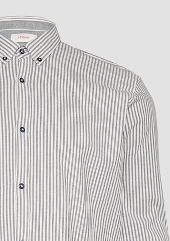 Coupe regular Chemise s.Oliver en bleu