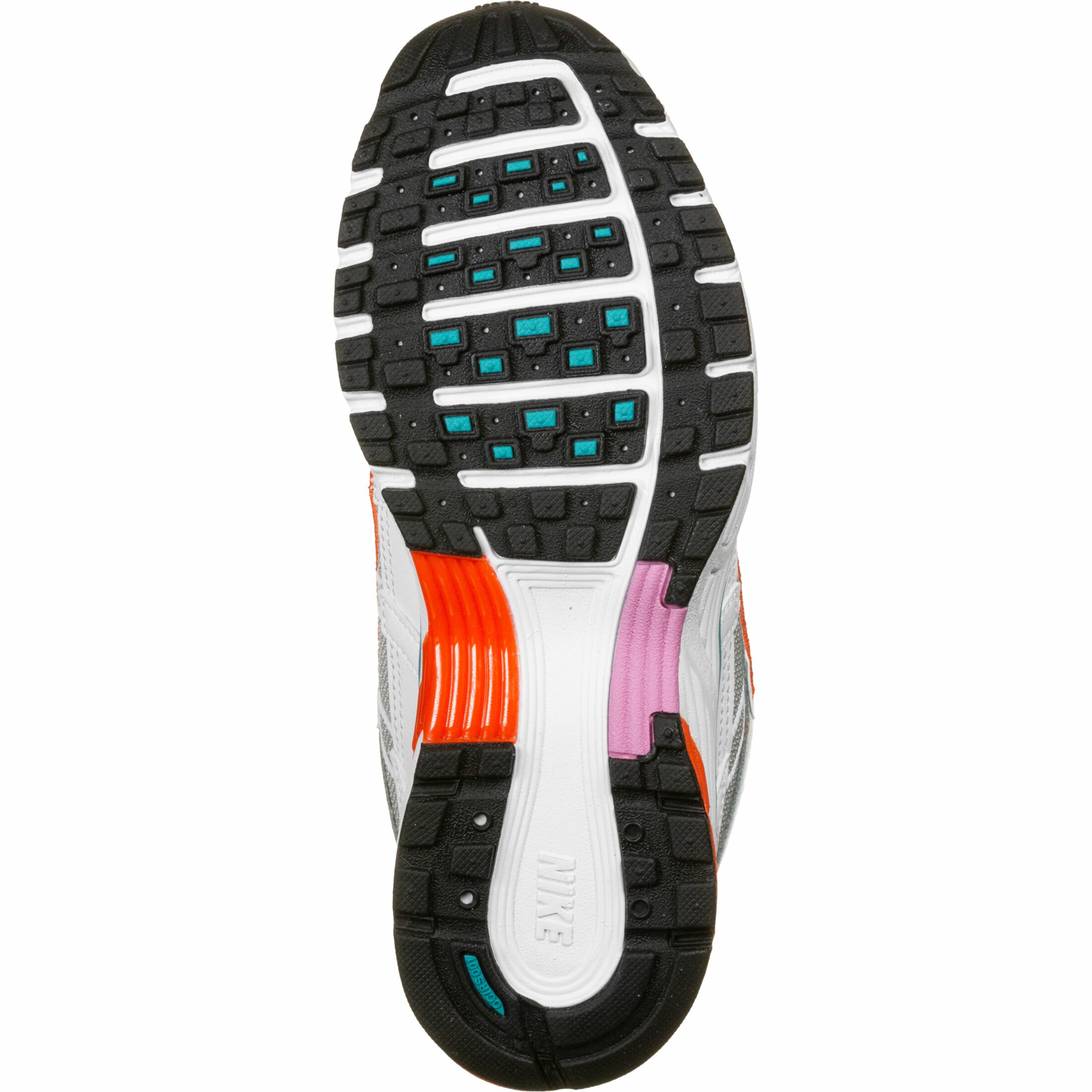 Nike Sportswear Matalavartiset tennarit 'P-6000' värissä valkoinen