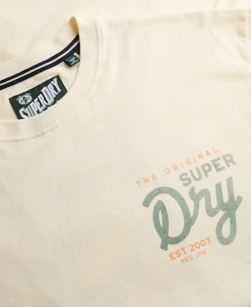 T-Shirt 'Tap Room' Superdry en beige