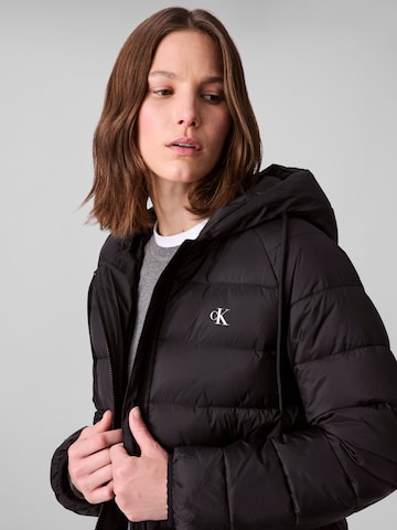 Calvin Klein Jeans Kevad-sügisjope, värv must