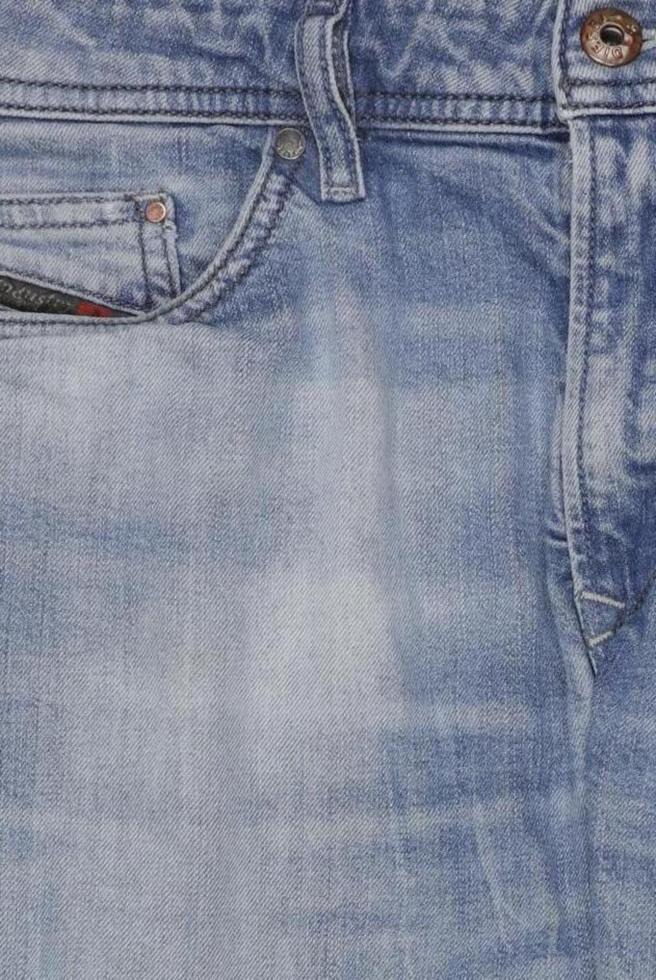 DIESEL Shorts in 30 in Blue