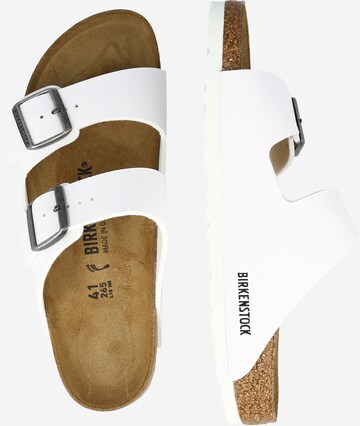 BIRKENSTOCK Pantoletter 'Arizona' i hvid