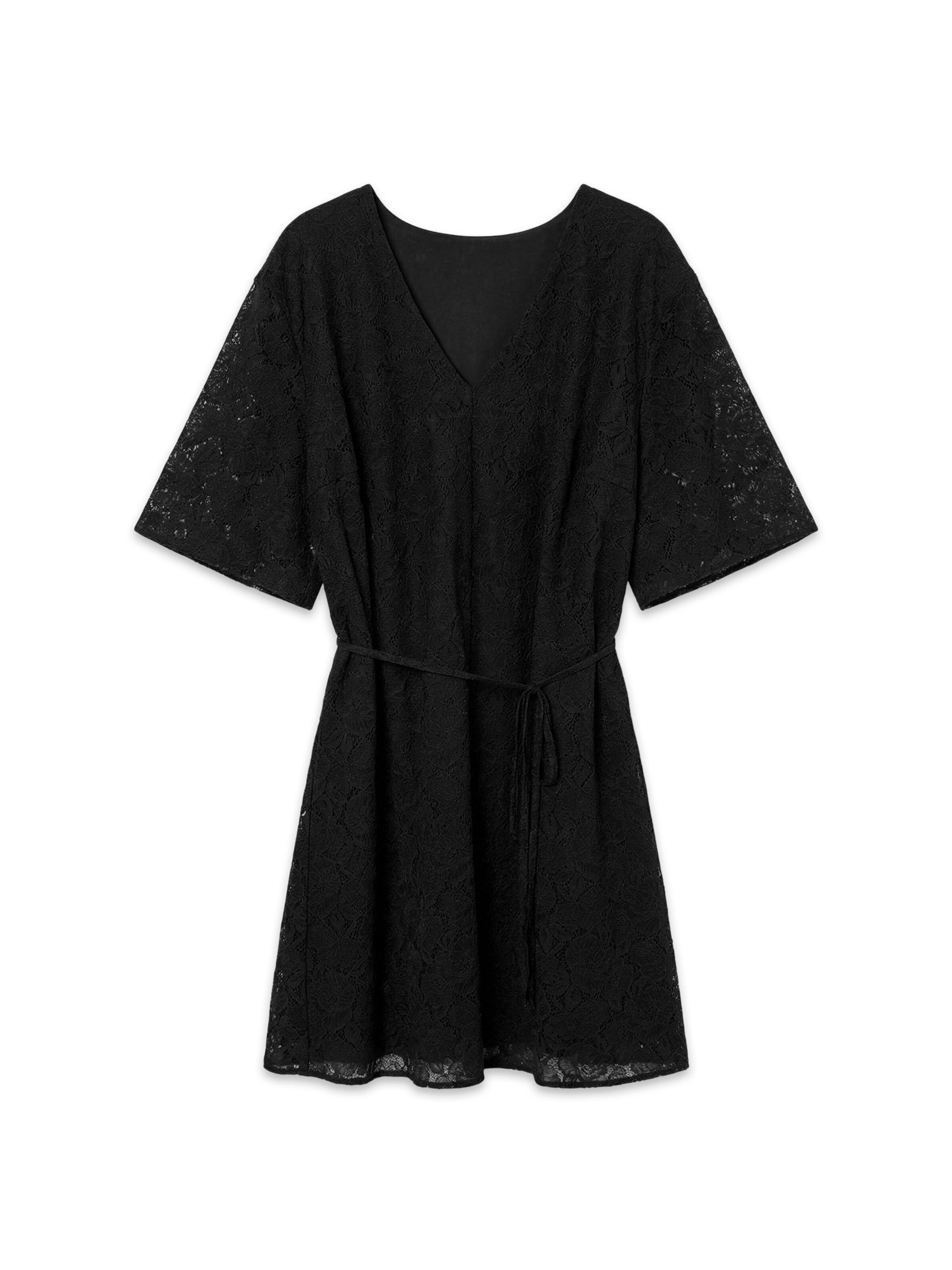Vero Moda Curve Dress 'VMCalli' in Black: front