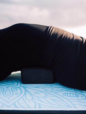 woodsandwaves Mat 'Mystic Mandala' in Blue