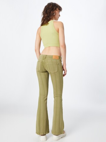 BDG Urban Outfitters Flared Jeans in Groen