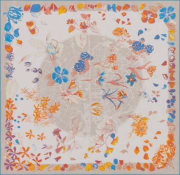 Foulard ' BLOOMING ATLAS' di Roeckl in beige: frontale