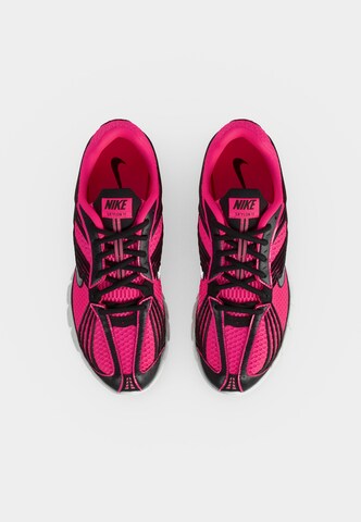 Baskets basses 'ZOOM SKYLON 11' Nike Sportswear en rose