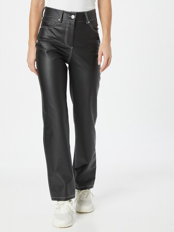 Trendyol Regular Pants in Black: front