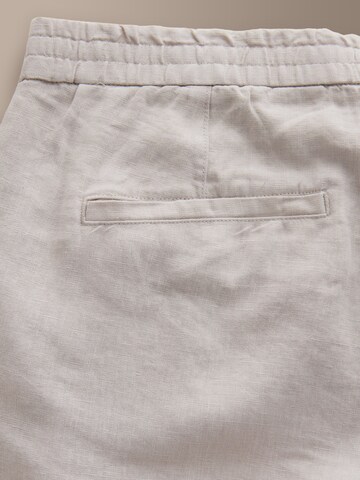 Regular Pantalon Next en gris