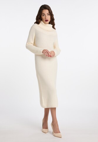 faina Knitted dress in Beige