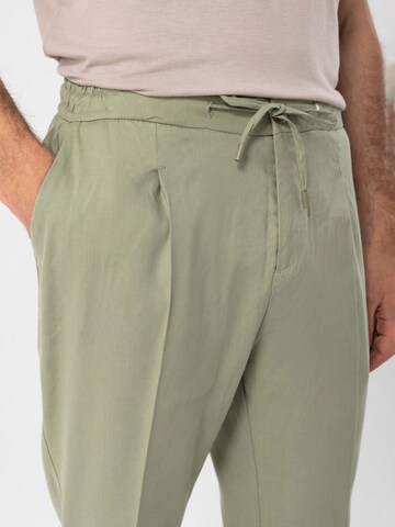 Antioch Normalny krój Spodnie w kolorze zielony