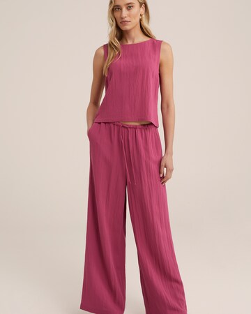 WE Fashion Szeroka nogawka Spodnie w kolorze różowy