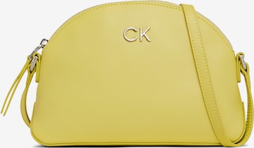 Borsa a tracolla 'Re-Lock' di Calvin Klein in giallo: frontale