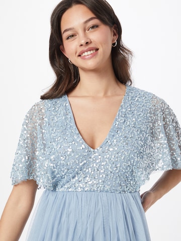 Maya Deluxe Cocktail Dress in Blue