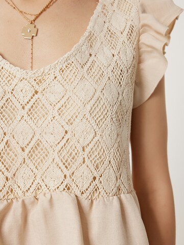 Happiness İstanbul - Blusa em bege