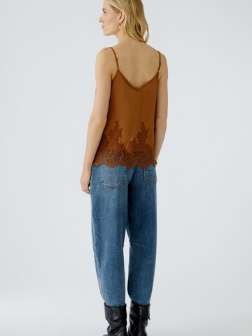 OUI Top in Braun