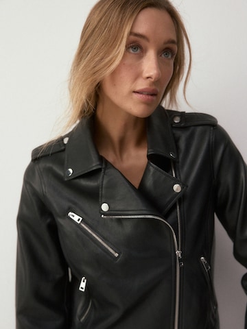 Next Демисезонная куртка в Черный