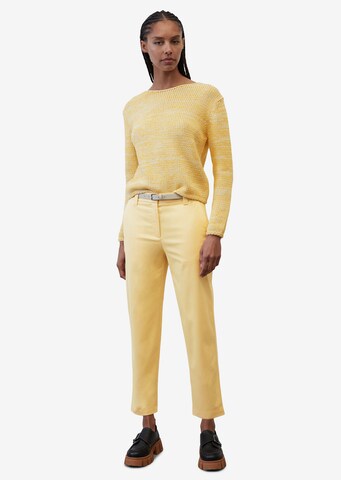Regular Pantalon chino 'Kalni' Marc O'Polo en jaune