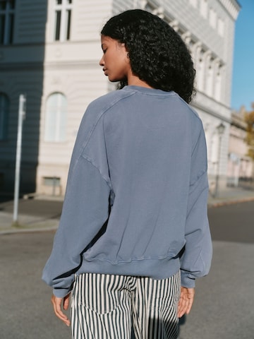 Next Sweatshirt 'Mickey Mouse' in Blau