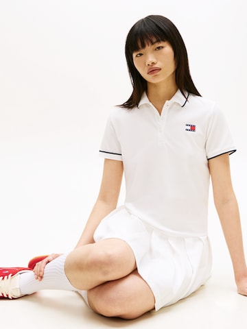 Rochie de la Tommy Jeans pe alb