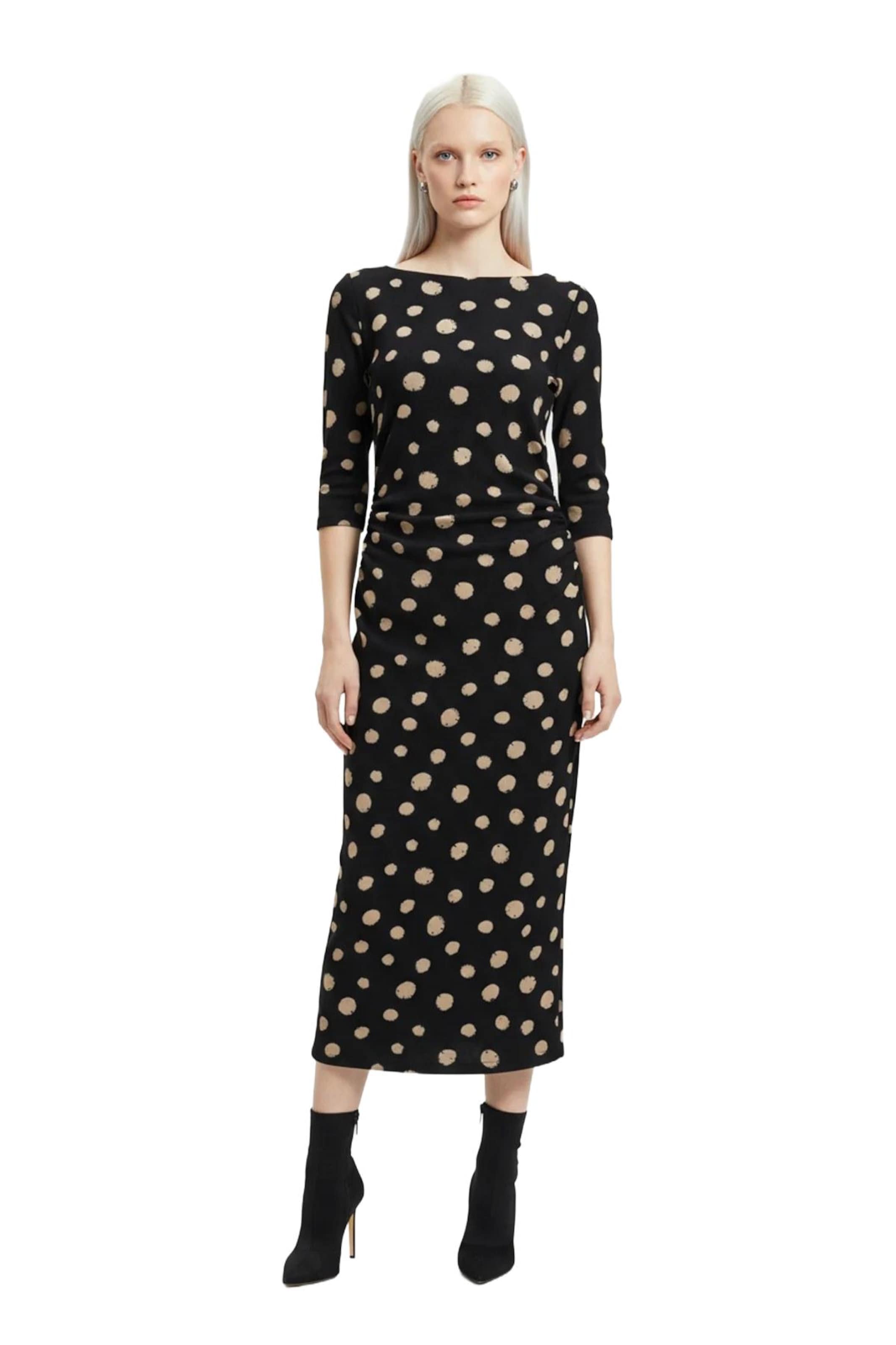 No Matter What Kleid in Schwarz: Vorderseite