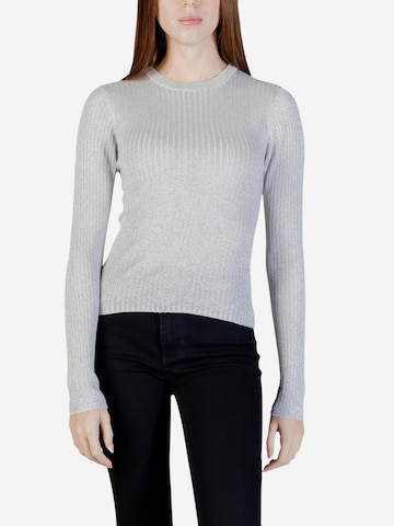 Pullover 'JDYPLUM LUREX' di Jaqueline de Yong in argento: frontale