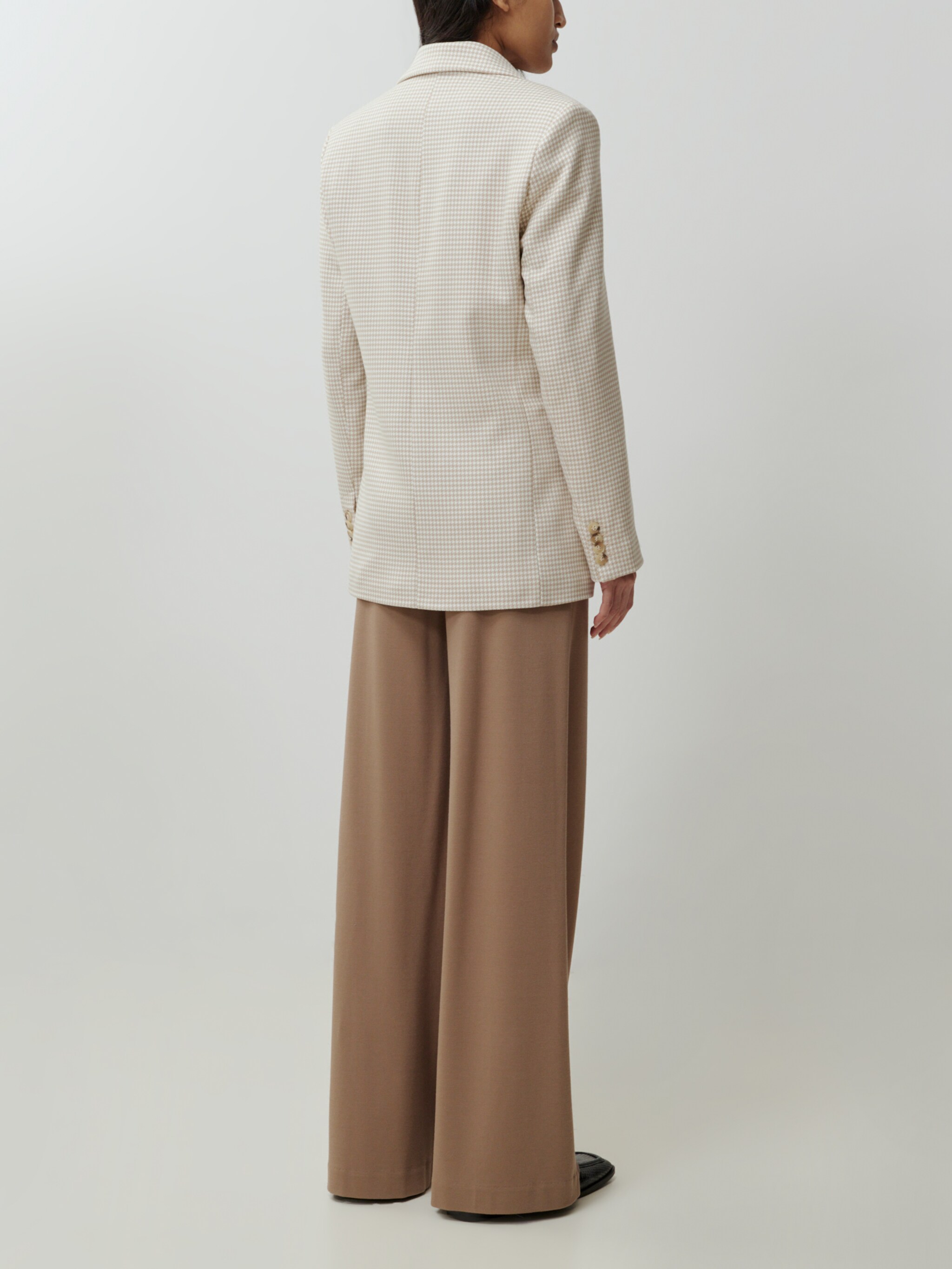 EDITED Producten Blazers 'Maira' Crème