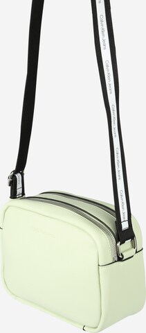 Calvin Klein Jeans - Bolso de hombro en verde