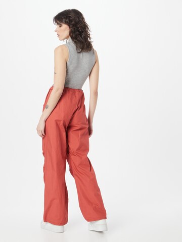 Loosefit Pantaloni 'TOGGLE' de la Cotton On pe roșu