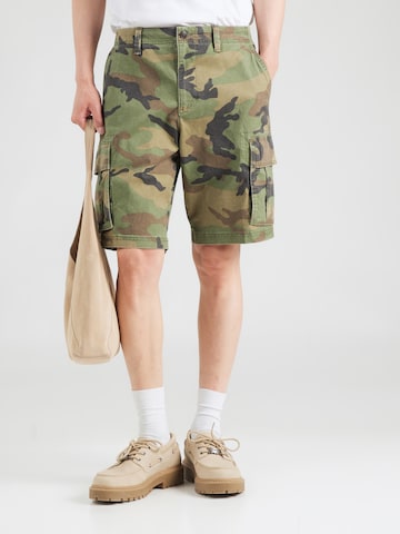 GAP Regular Shorts in Grün: Vorderseite
