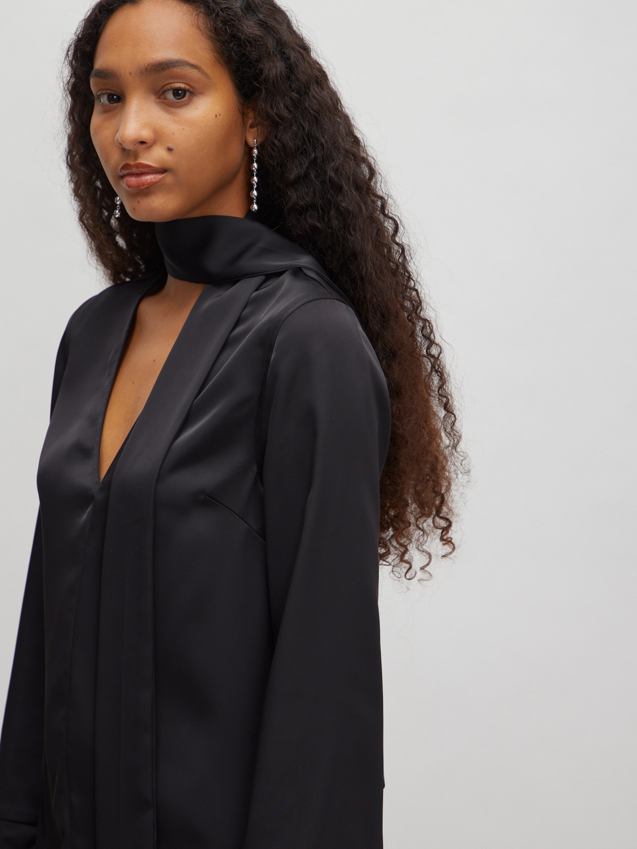 EDITED Produkte Kleid 'Diana' schwarz