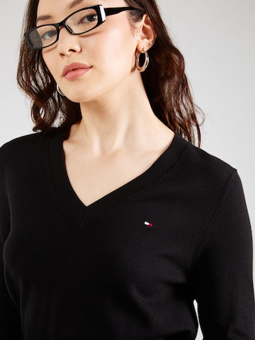 TOMMY HILFIGER Pulóver - fekete